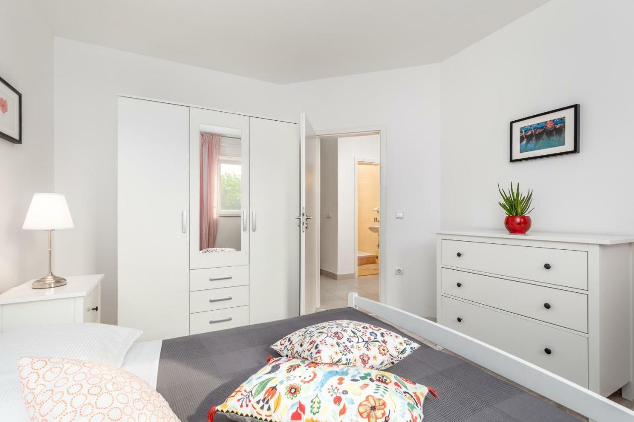 Apartmán Julija Dramalj Exteriér fotografie